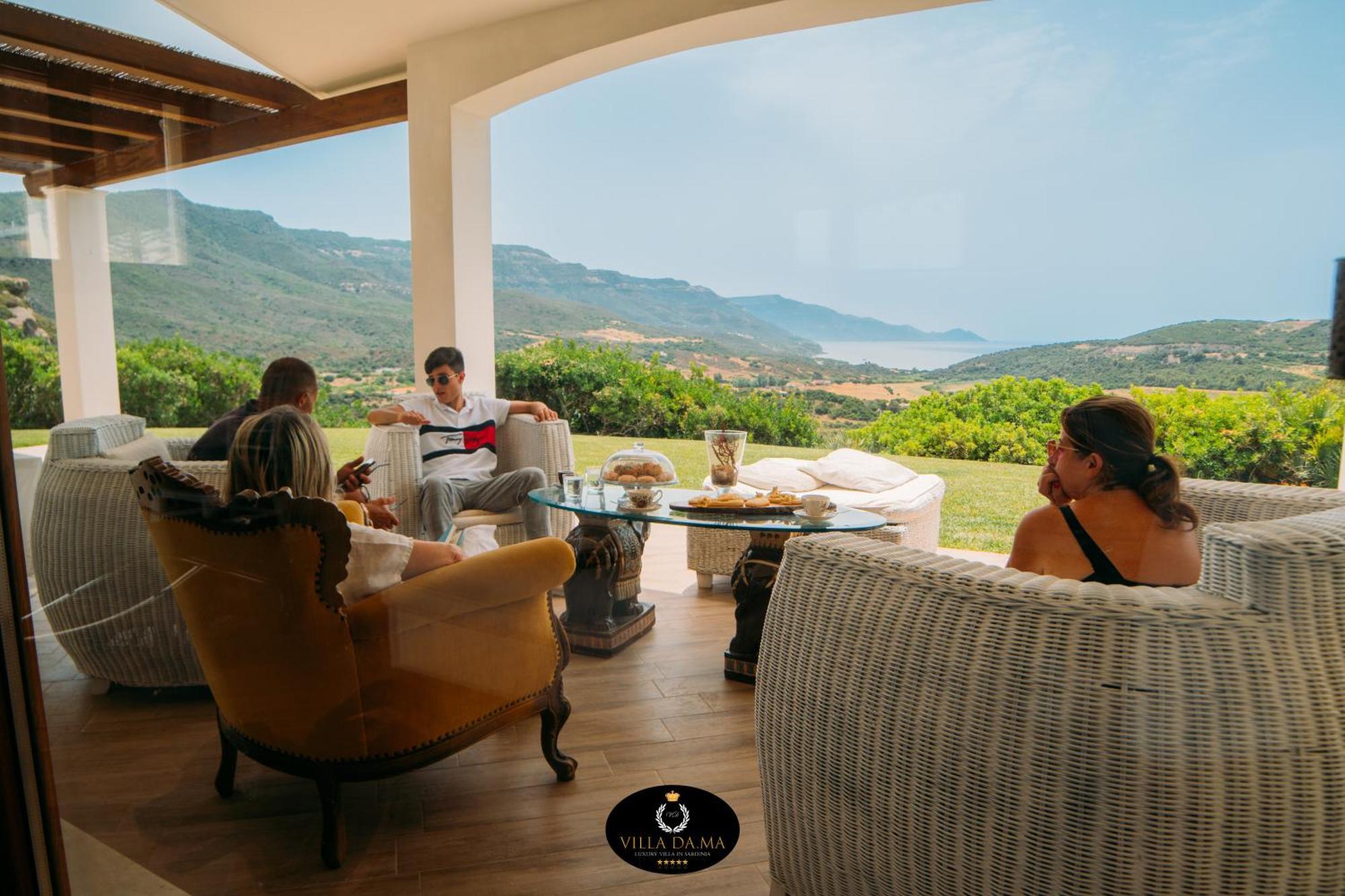 Villa Dama Luxury Алгеро Екстериор снимка