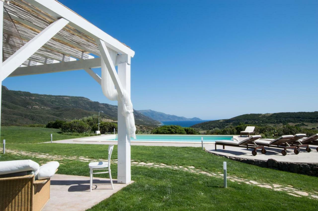 Villa Dama Luxury Алгеро Екстериор снимка
