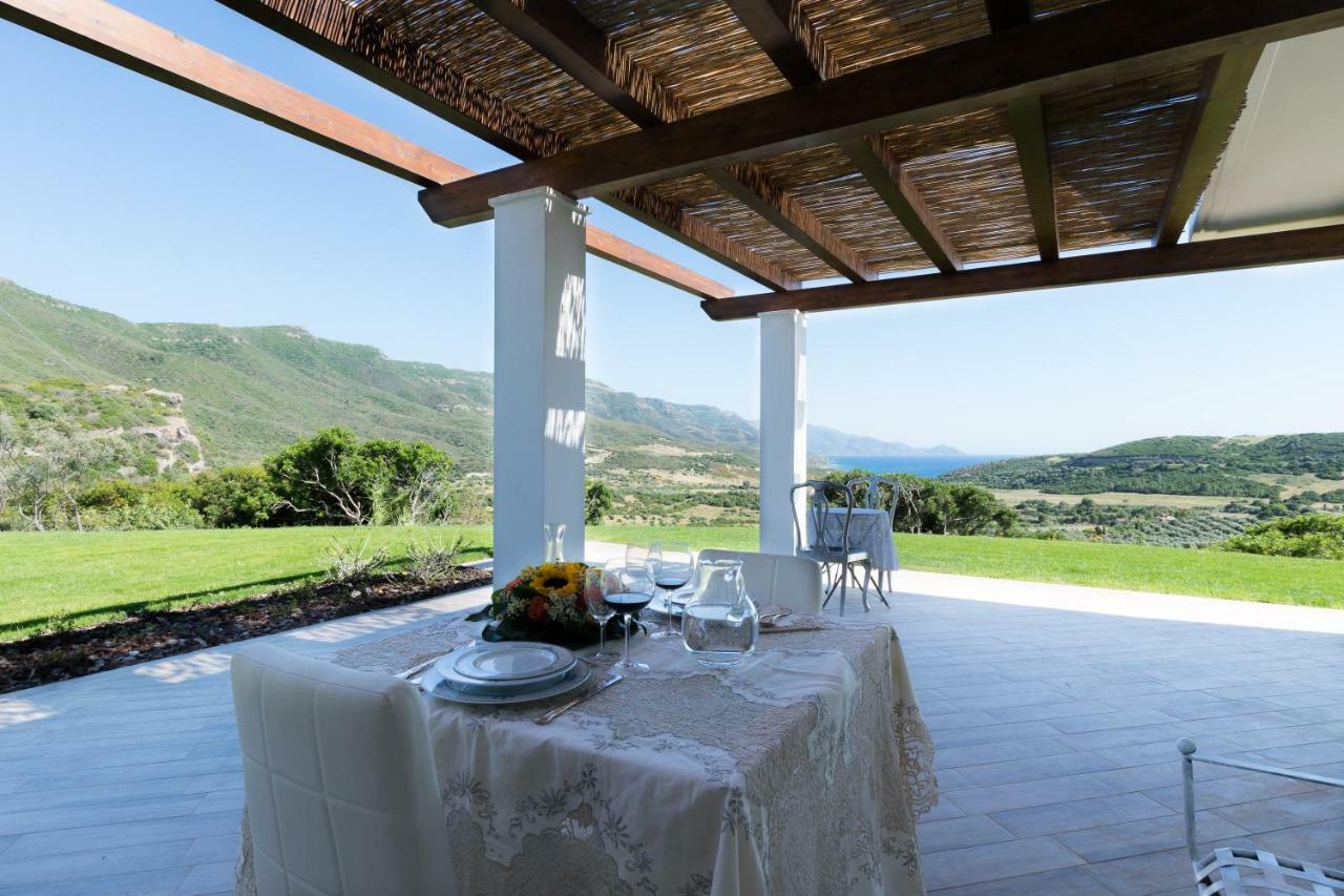 Villa Dama Luxury Алгеро Екстериор снимка