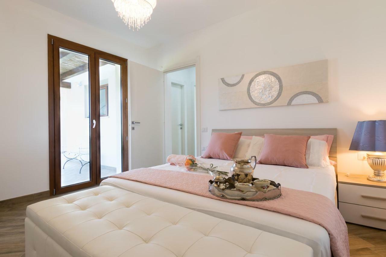 Villa Dama Luxury Алгеро Екстериор снимка
